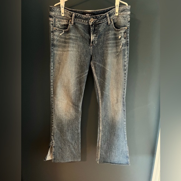 Silver Jeans Avery Slim Bootcut Jeans - Women's - Picture 2 of 15